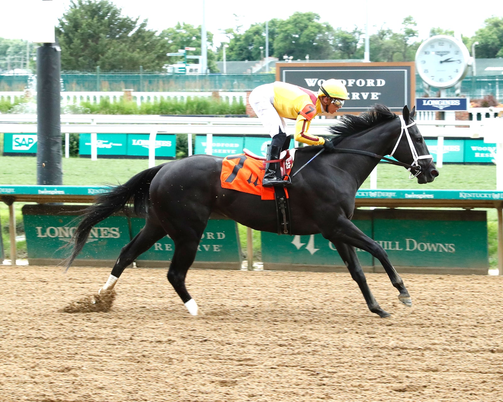 EMERY - The Leslie's Lady Overnight Stakes - 3rd Running - 06-09-24 - R04 - CD - Finish 01