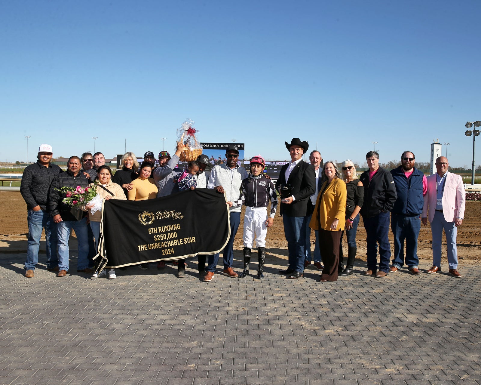 UNBRIDLED SLOPE - Unreachable Star - 5th Running - 10-26-24 - R07 - Horseshoe Indiana - Presentation 01 - Sammantha Pagels