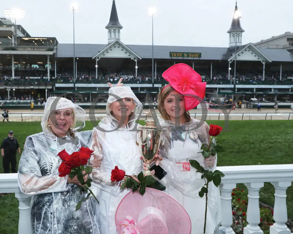 Justify - 050518 Race 12 Cd The Kentucky Derby G1 Trophy Group Photo 02 Churchill Downs