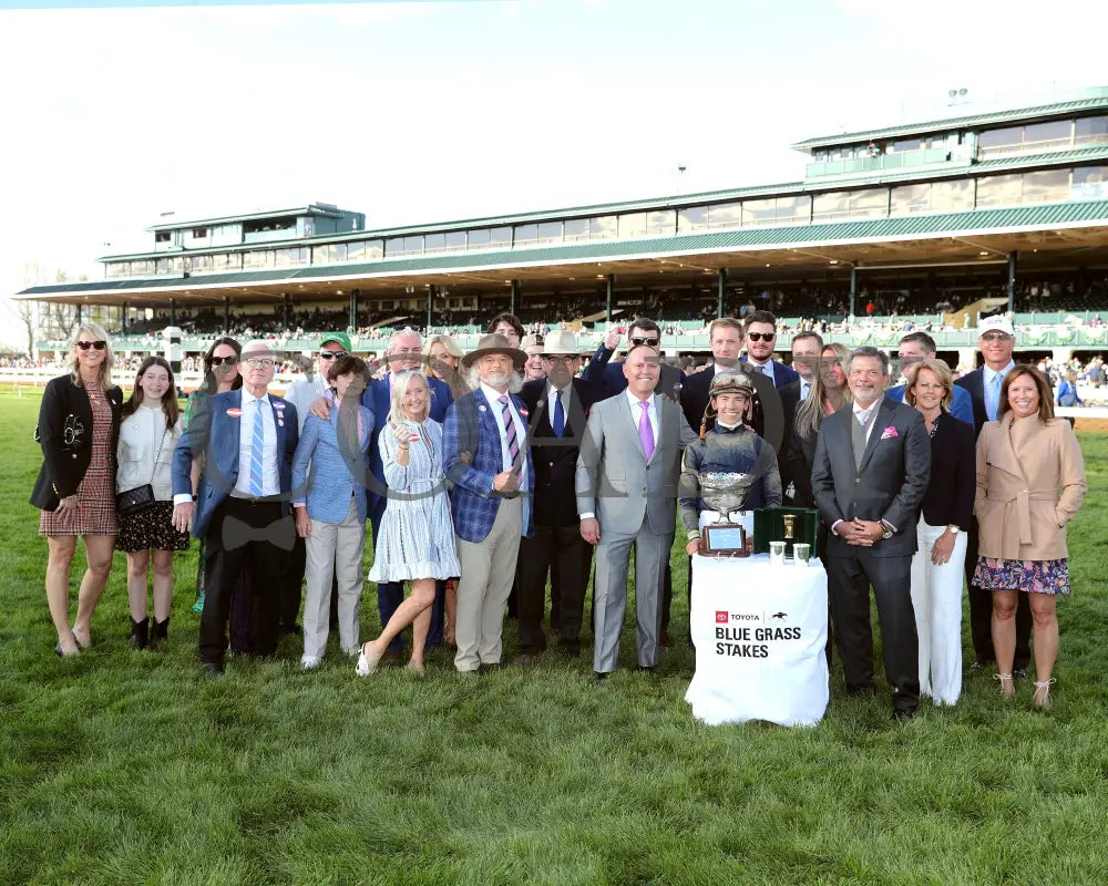 Sierra Leone - The Toyota Blue Grass G1 100Th Running 04 - 06 - 24 R10 Kee Presentation 01 Keeneland