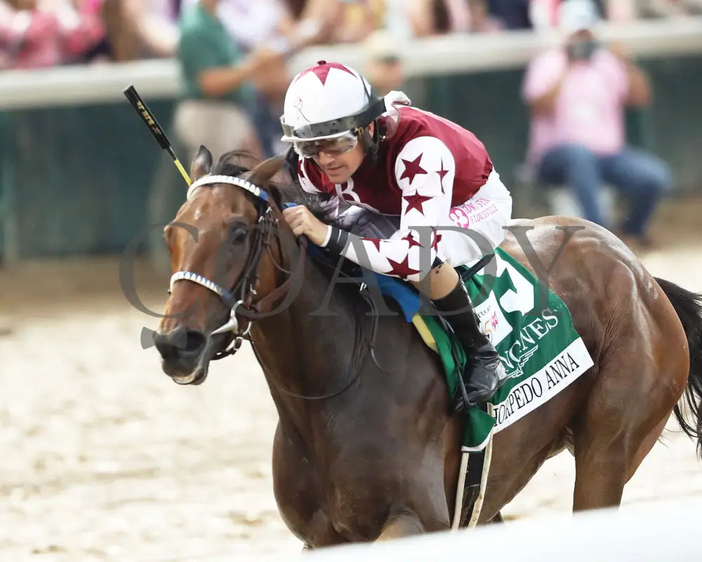 Thorpedo Anna - The Longines Kentucky Oaks G1 05-03-24 R11 Churchill Downs Inside Finish 02