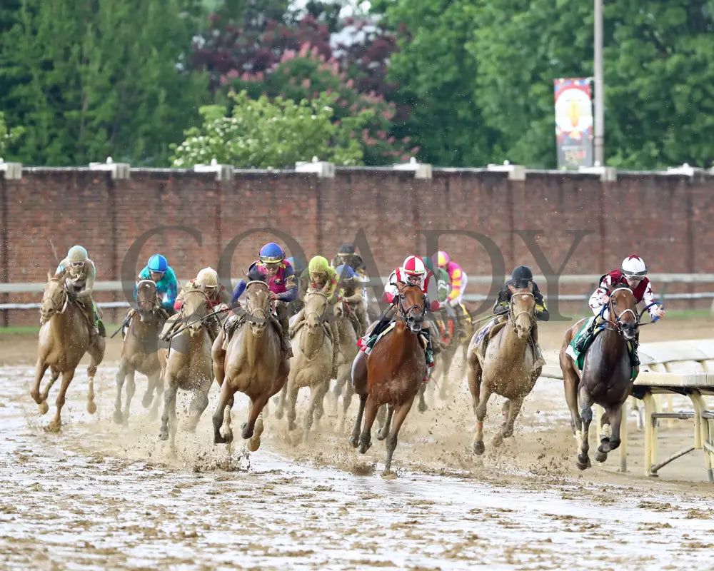 Thorpedo Anna - The Longines Kentucky Oaks G1 05-03-24 R11 Churchill Downs Turn 01