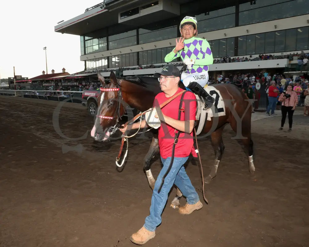 Xtreme Diva - Frances Genter Handicap 07-13-24 R05 Canterbury Park Return Shot 2