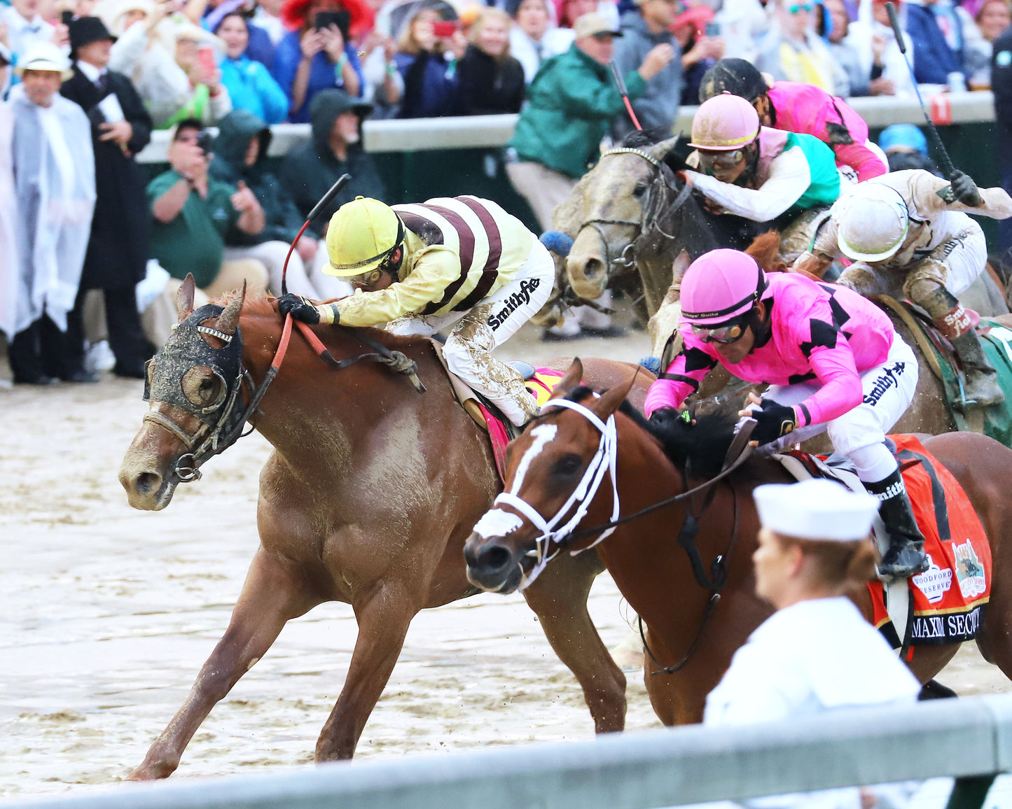 COUNTRY HOUSE - The Kentucky Derby - 145th Running - 05-04-19 - R12 - CD - Inside Finish 01