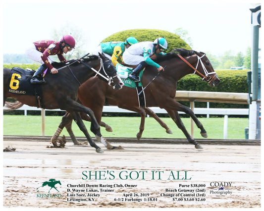 SHE'S GOT IT ALL - 042619 - Race 02 - KEE - Action